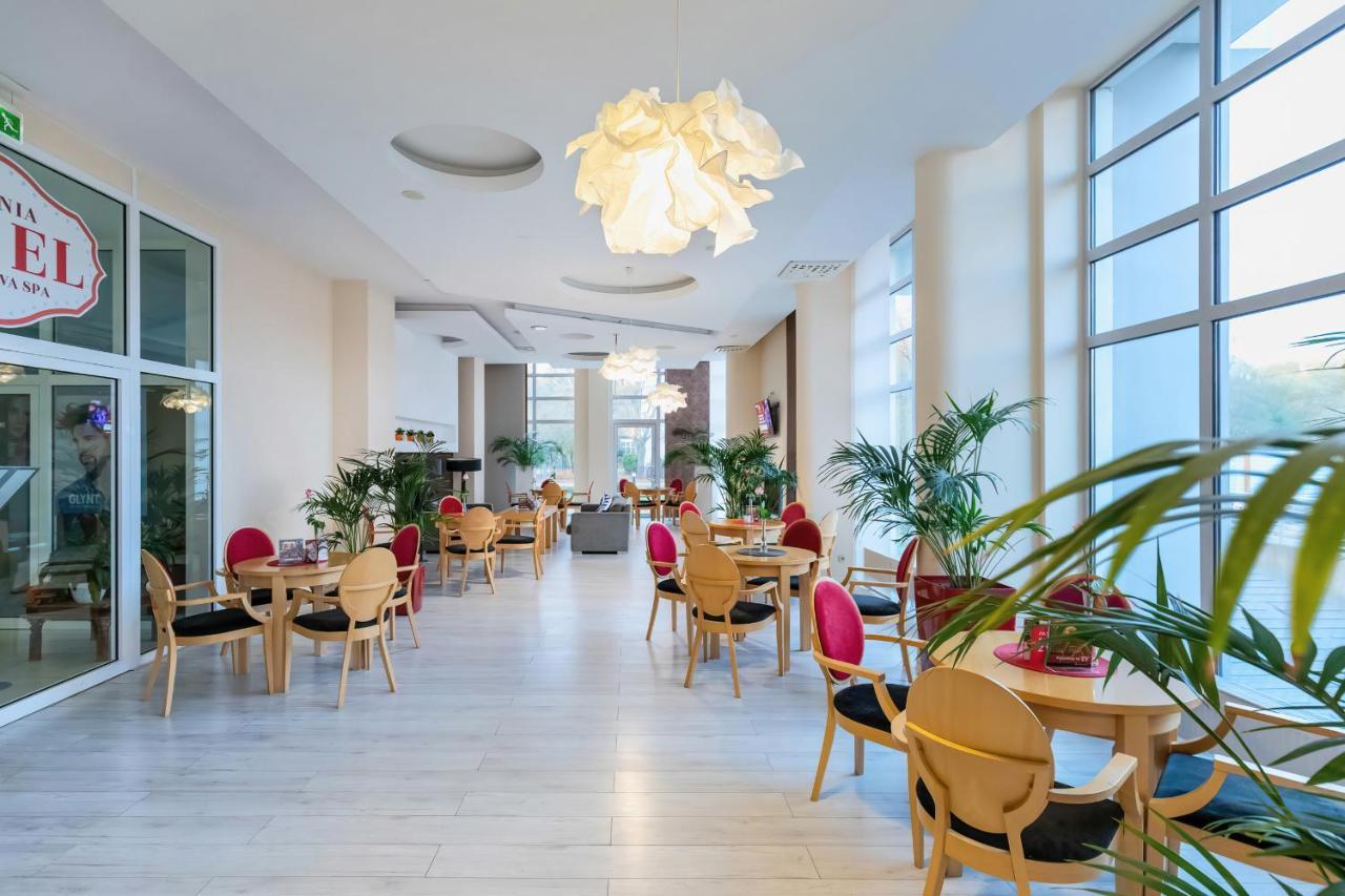 4Star Hotel With Pool - Pet-Friendly Apartment By Noclegi Renters Kołobrzeg Exteriör bild